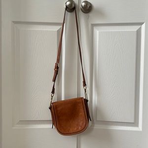 Fossil Leather Saddle Bag
